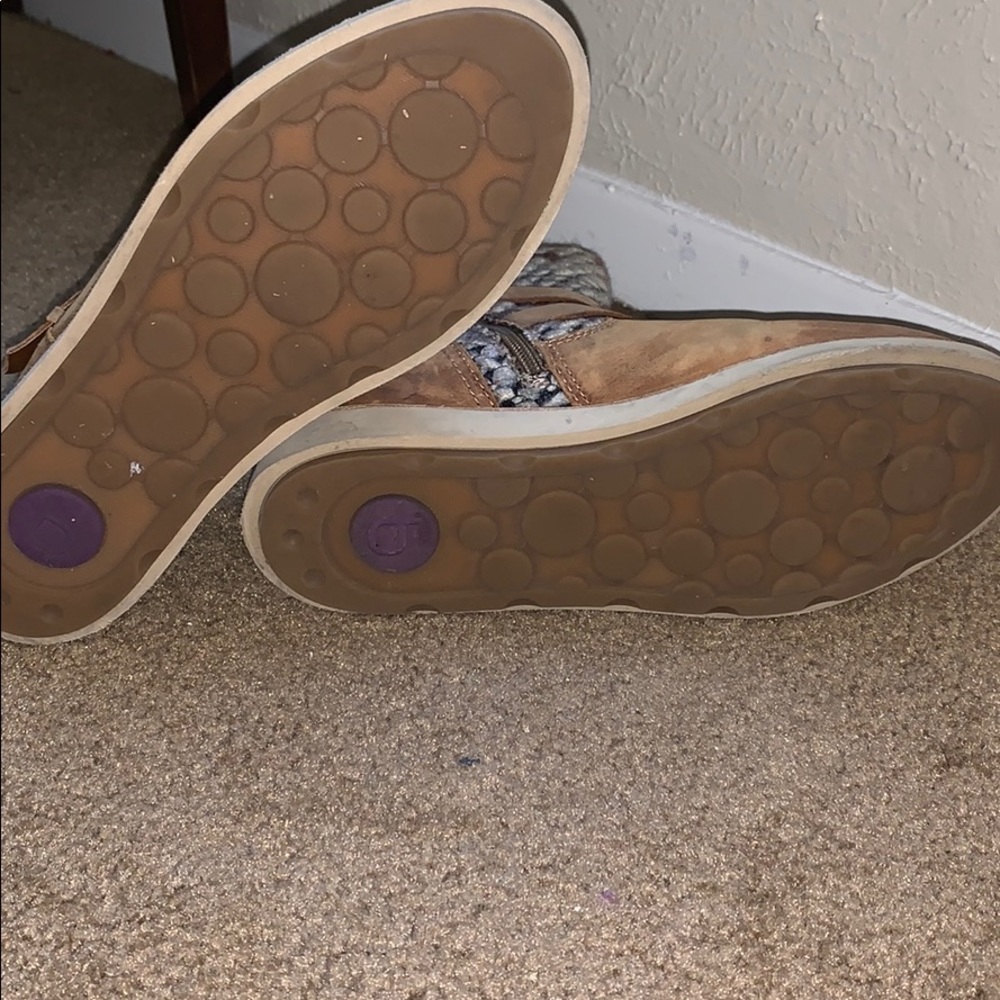 Bionic booties - Picture 4 of 4